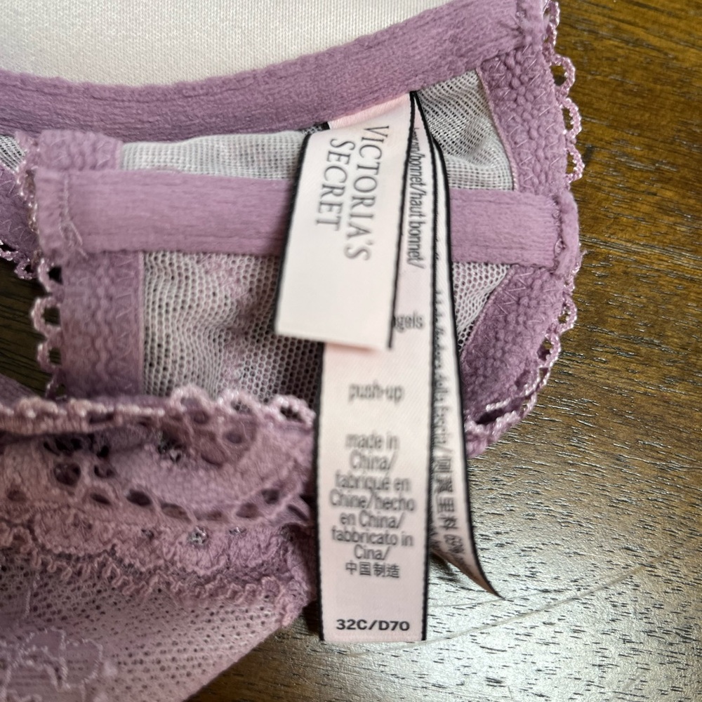 Push-Up Racerback Lace Bra - Picture 2 of 3